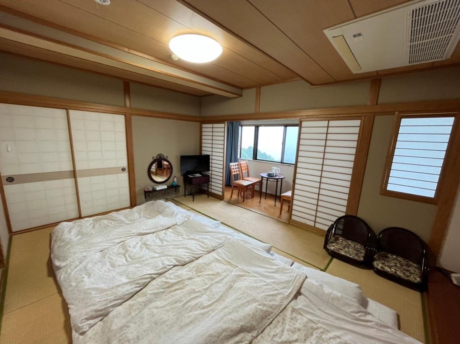 Tsushima Dae-A Hotel Екстер'єр фото